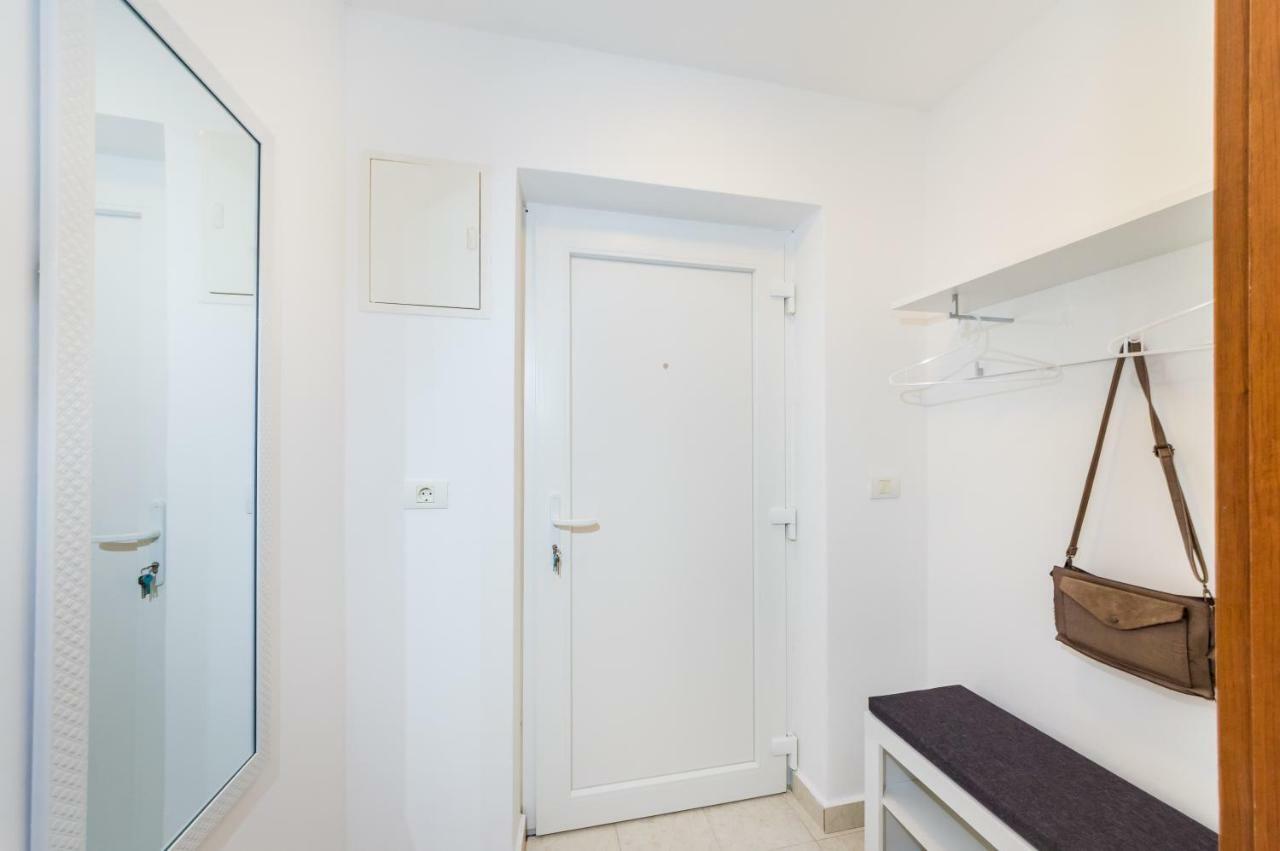 Apartman Lara Задар Екстериор снимка
